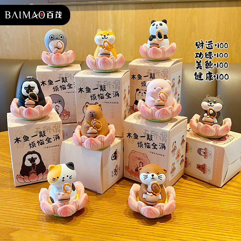 Resin piggy ornament, cute car - Home Decor Center 评论和价格
