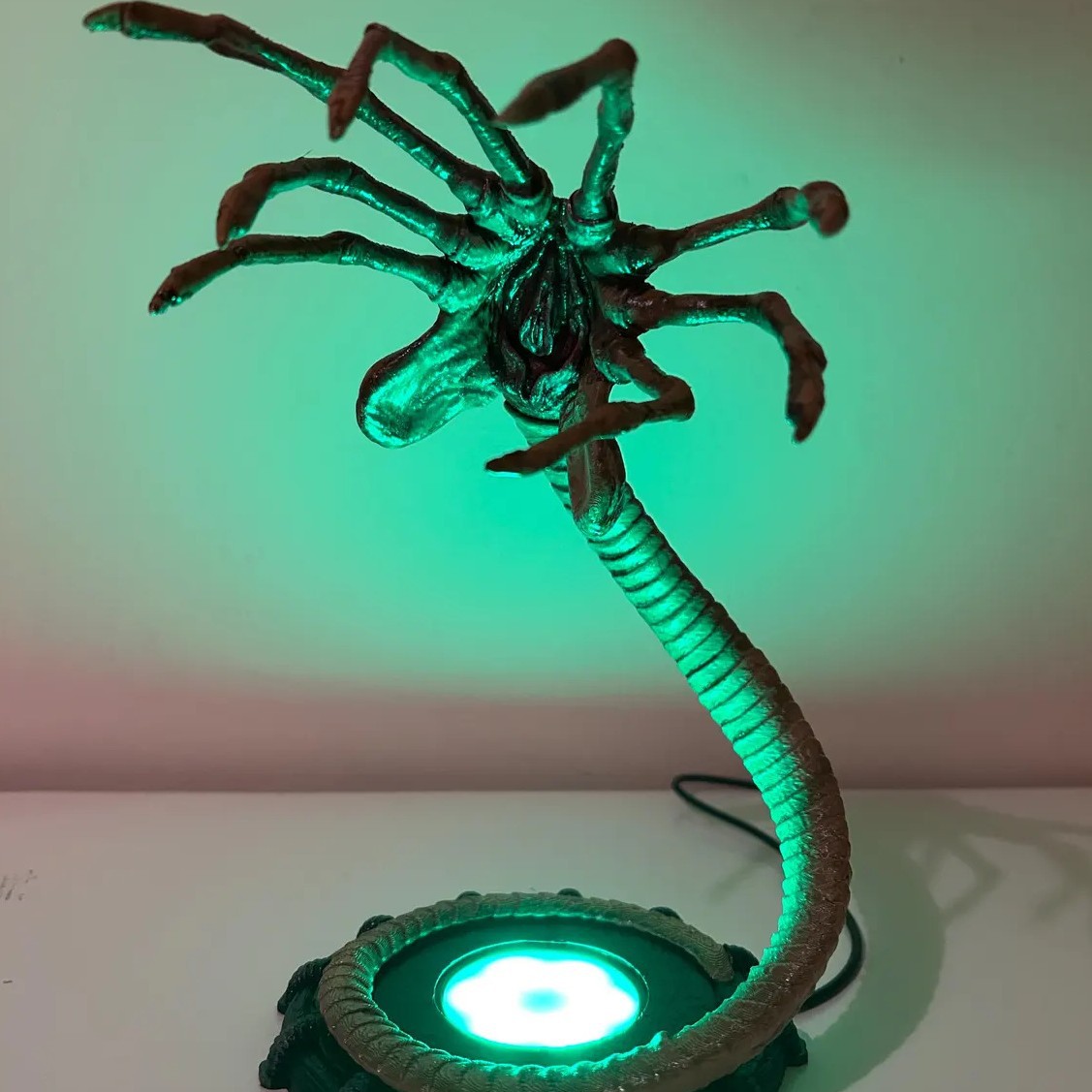 Alien Facehugger Lamp Nightlig - Home Decor Inspo 评论和价格