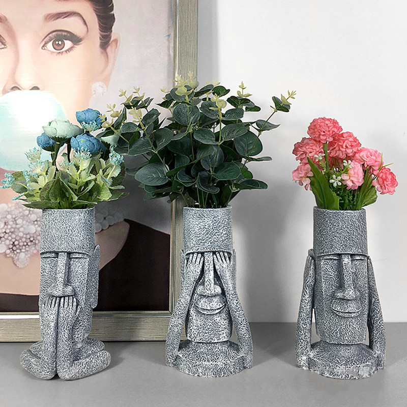 Resin Vase Human Abstract East - Home Decor Express 评论和价格