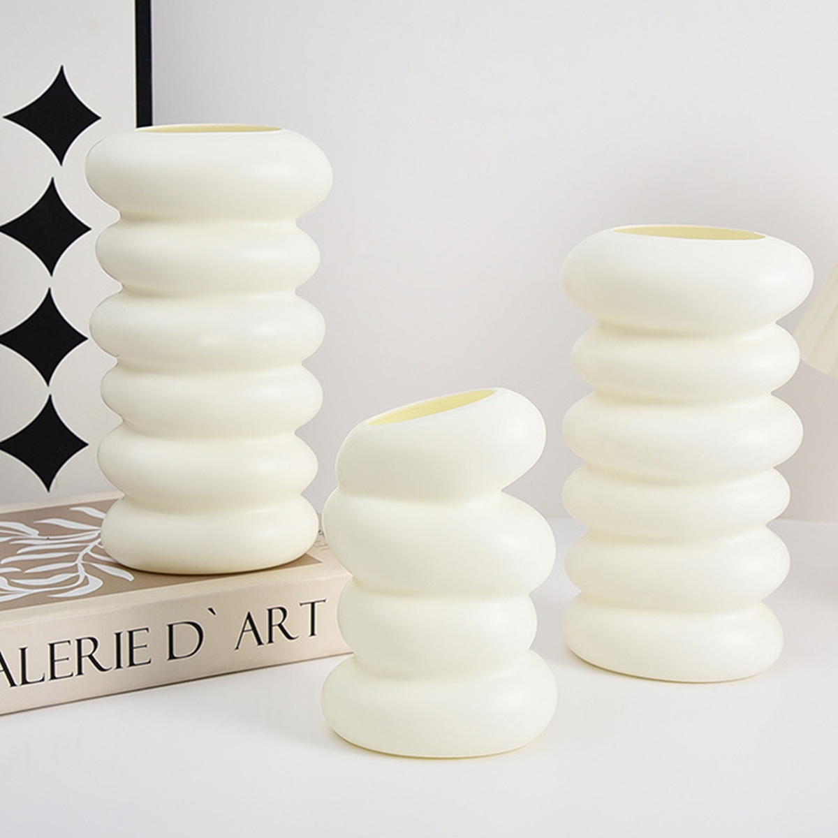 1PC Spiral Pattern Plastic Vas - Home Decor Center 评论和价格